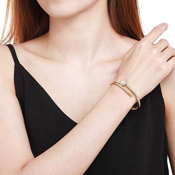 Gold Nail Cuff (Stainless Steel) - Picture 9 of 15